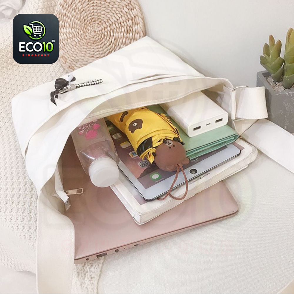 Canvas Crossbody Bag with Adjustable Strap – Stylish & Functional, Fits 14-inch Laptop